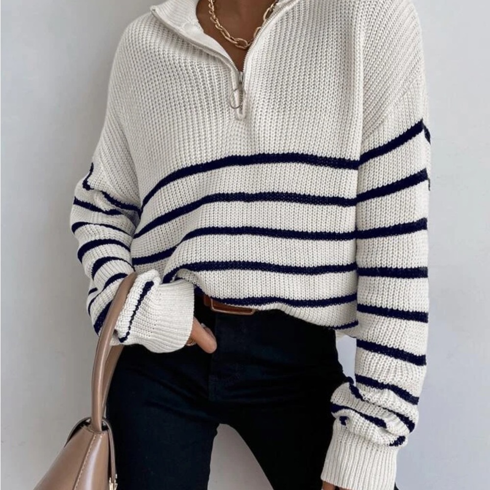 Stripped Quarter Zip